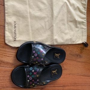 Authentic Louis Vuitton pool slides